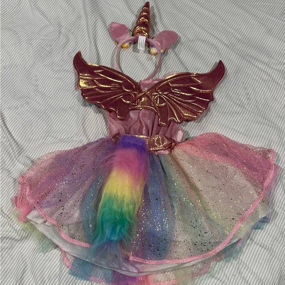 Toddler Winged Unicorn Costume size 2T - Picture 2 of 5